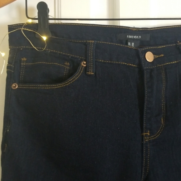 Forever 21 jeans - Picture 2 of 4